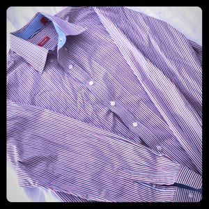 IZOD Men’s Dressy Buttoned Down Shirt